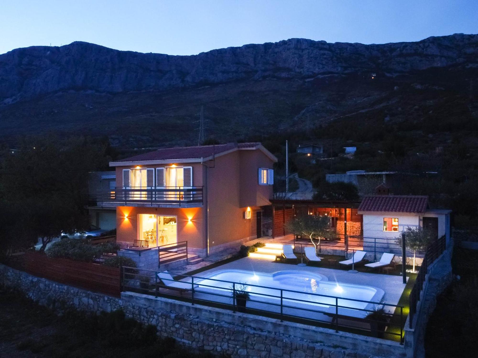 Holiday Home Magic View With Private Heated Pool Kaštela Exterior foto