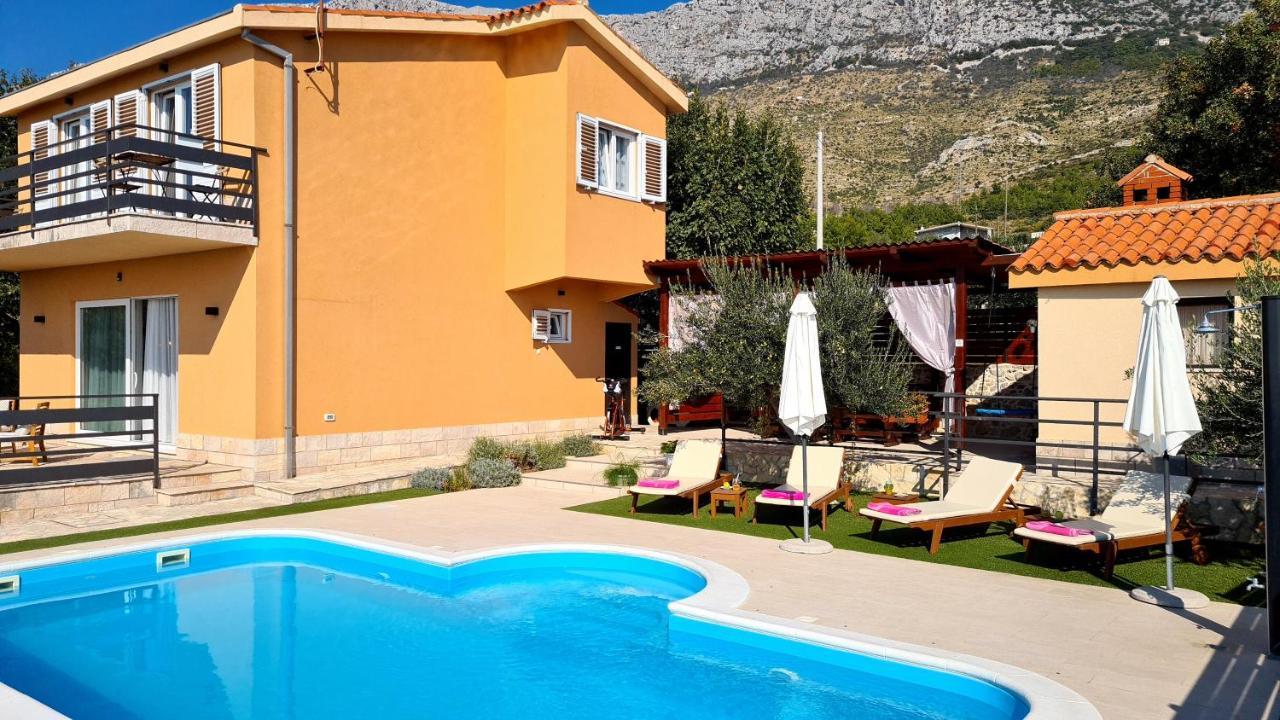 Holiday Home Magic View With Private Heated Pool Kaštela Exterior foto